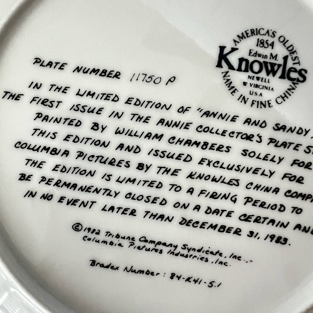 William T. Chambers “Annie and Sandy” Vintage Plate, 1982